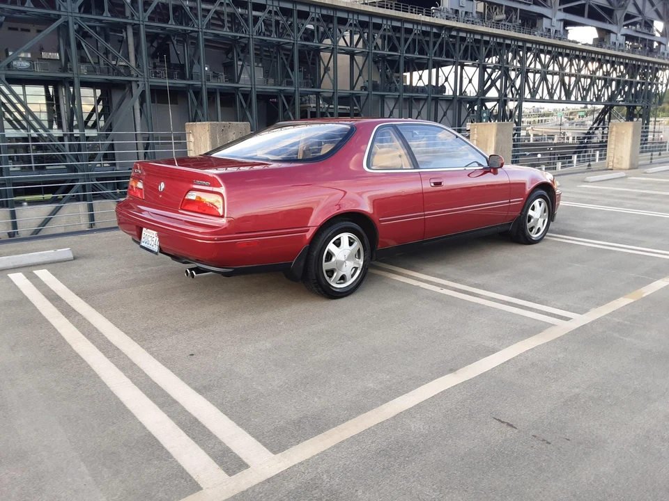 1992 Acura Legend 2nd Gen - Image 29 of 31