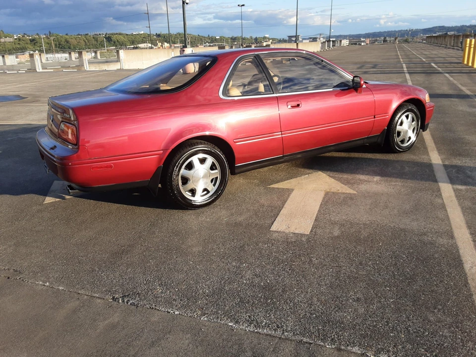 1992 Acura Legend 2nd Gen - Image 31 of 31