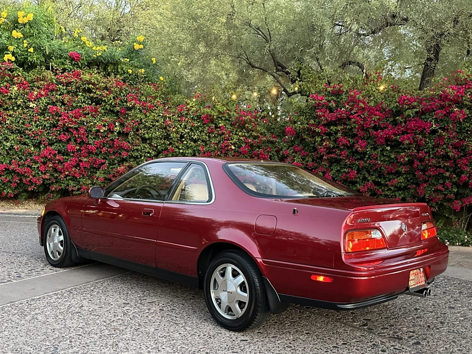 1992 Acura Legend 2nd Gen - Image 11 of 31