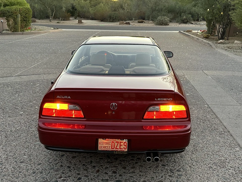 1992 Acura Legend 2nd Gen - Image 18 of 31