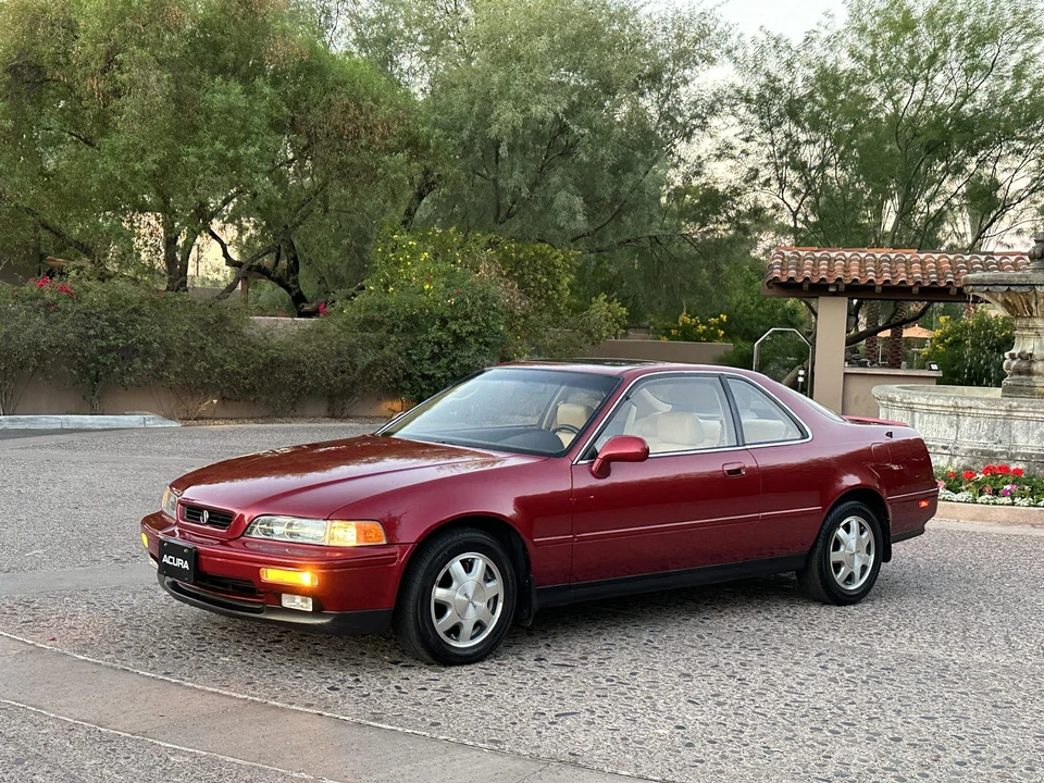 1992 Acura Legend 2nd Gen - Image 4 of 31