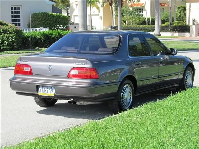 1992 Acura Legend 2nd Gen - Image 7 of 12