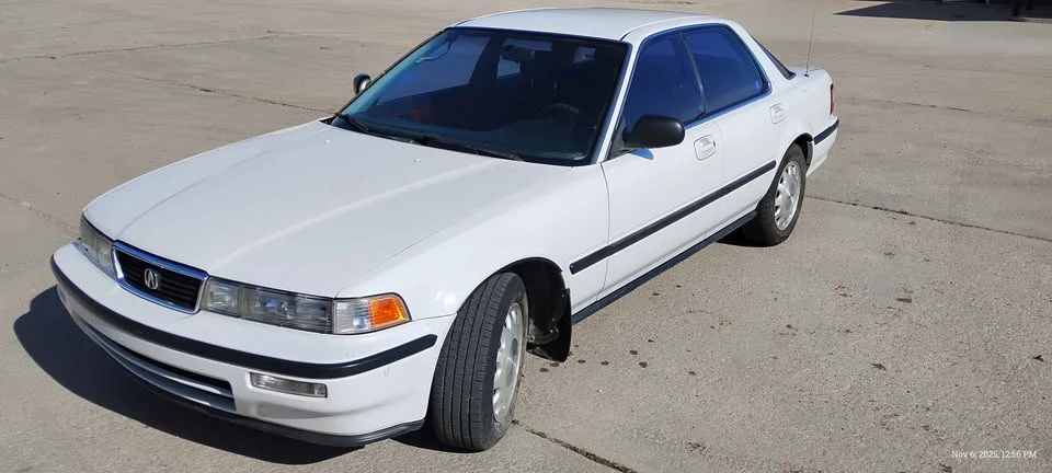 1992 Acura Vigor 3rd Gen - Image 9 of 10