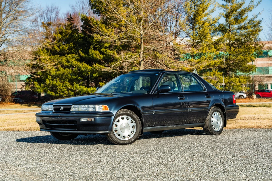 1992 Acura Vigor 3rd Gen - Image 6 of 31