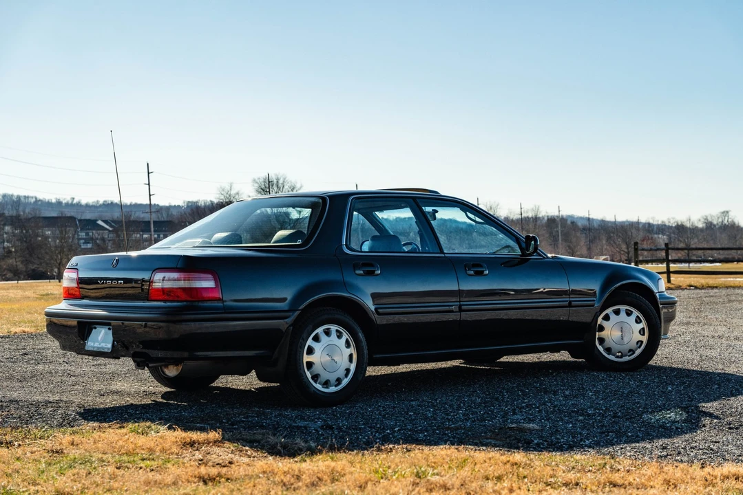 1992 Acura Vigor 3rd Gen - Image 19 of 31