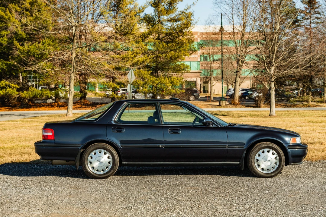 1992 Acura Vigor 3rd Gen - Image 20 of 31