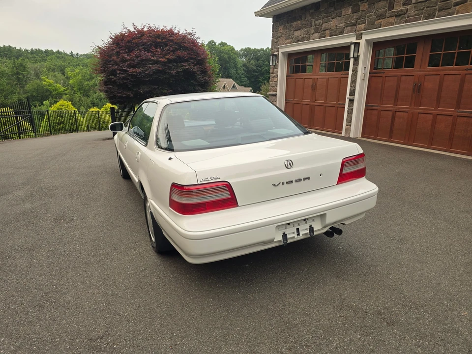 1992 Acura Vigor 3rd Gen - Image 31 of 31