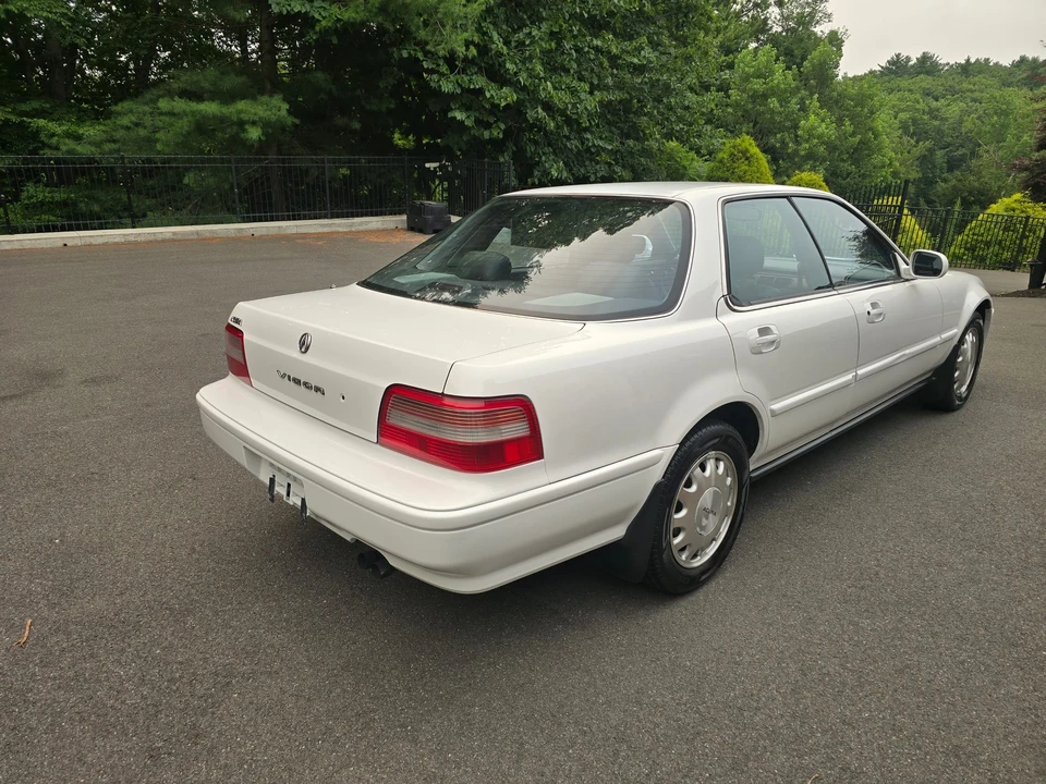 1992 Acura Vigor 3rd Gen - Image 25 of 31