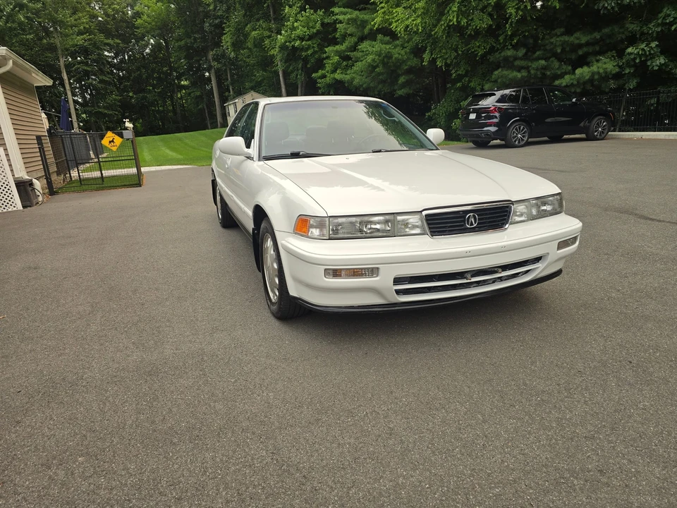 1992 Acura Vigor 3rd Gen - Image 12 of 31