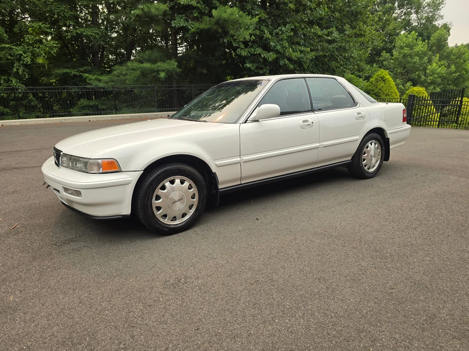 1992 Acura Vigor 3rd Gen - Image 6 of 31