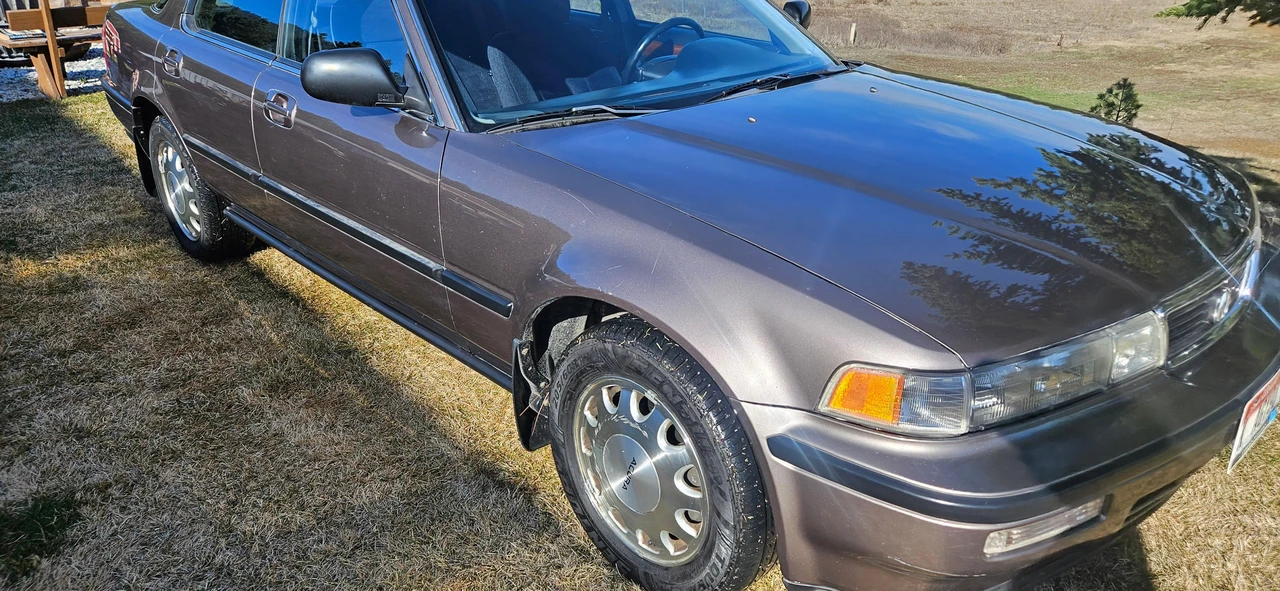 1992 Acura Vigor 3rd Gen - Image 29 of 31