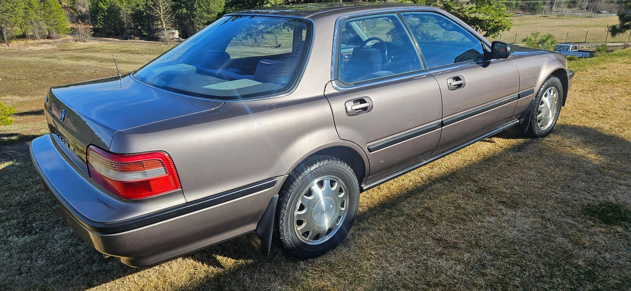 1992 Acura Vigor 3rd Gen - Image 20 of 31