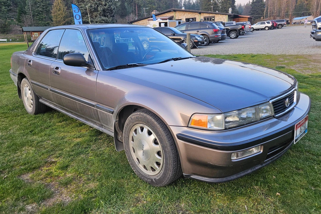 1992 Acura Vigor 3rd Gen - Image 3 of 31
