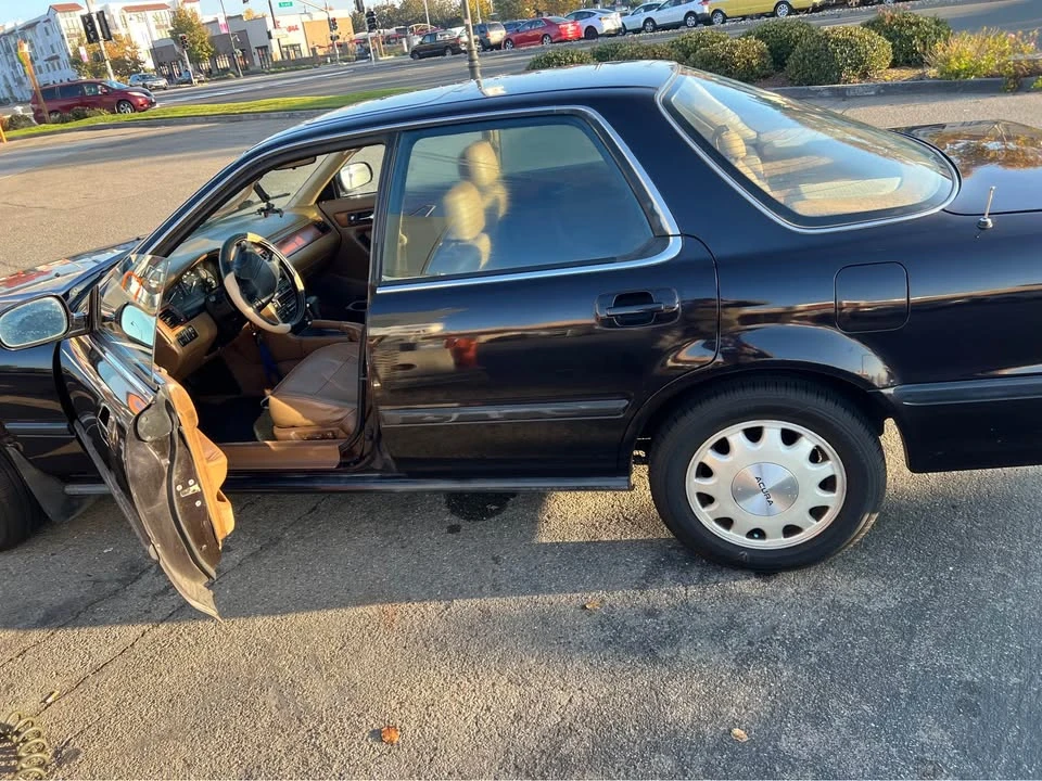 1992 Acura Vigor 3rd Gen - Image 9 of 15
