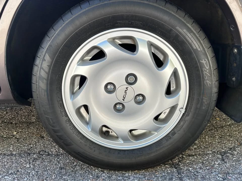 1992 Acura Integra 1st Gen - Image 12 of 17