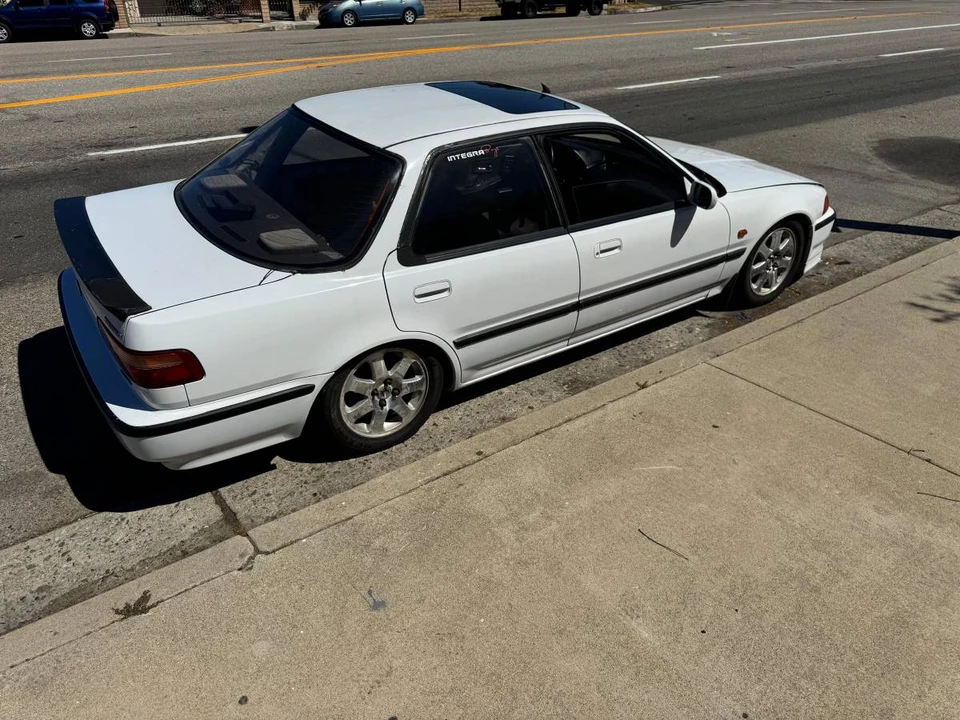 1992 Acura Integra 2nd Gen - Image 12 of 16