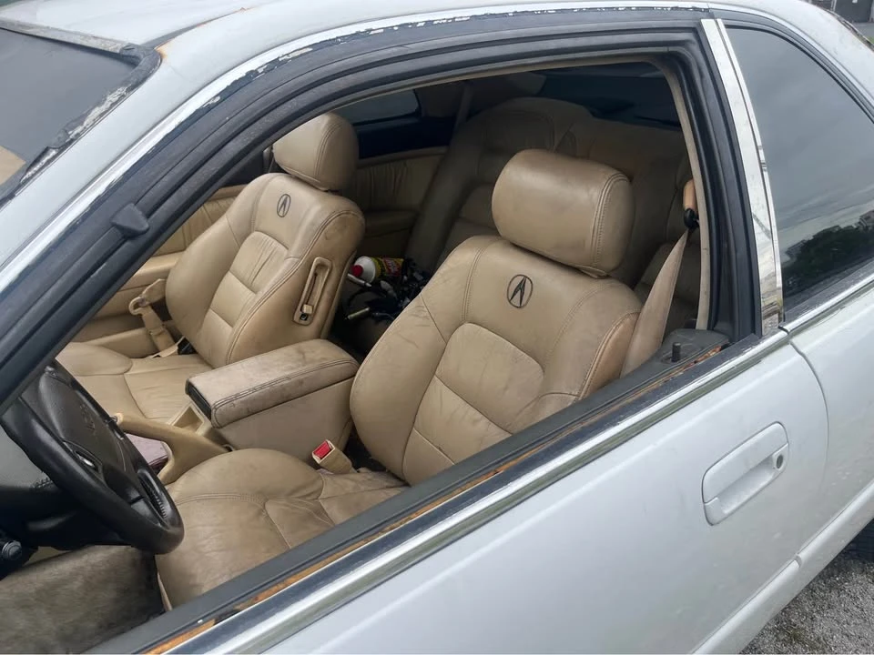 1992 Acura Legend 2nd Gen - Image 4 of 5