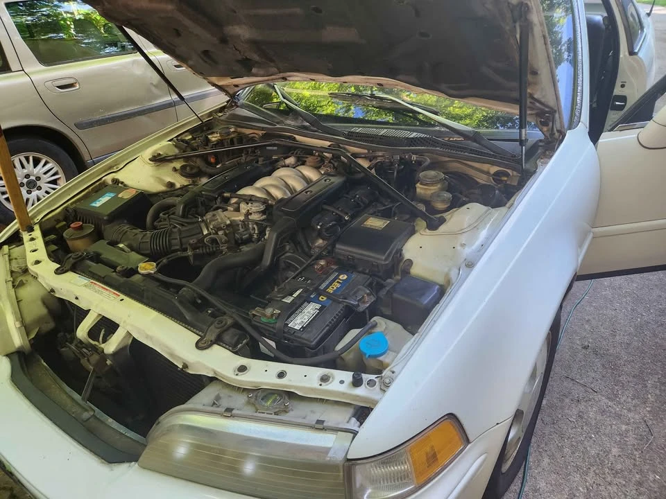 1992 Acura Legend 2nd Gen - Image 6 of 9