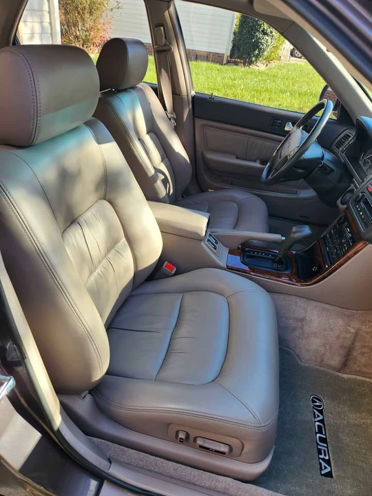 1992 Acura Legend 2nd Gen - Image 9 of 20
