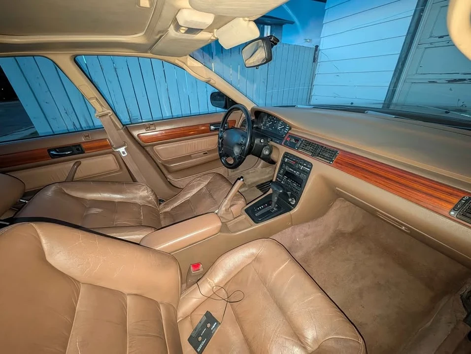 1992 Acura Vigor 3rd Gen - Image 7 of 10