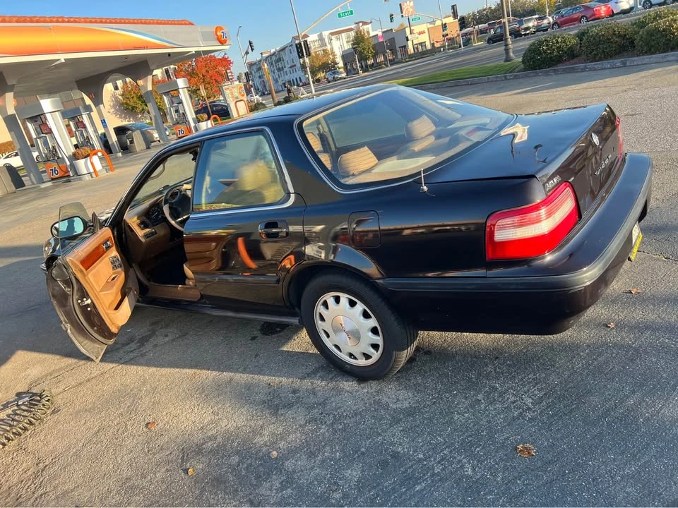 1992 Acura Vigor 3rd Gen - Image 6 of 20