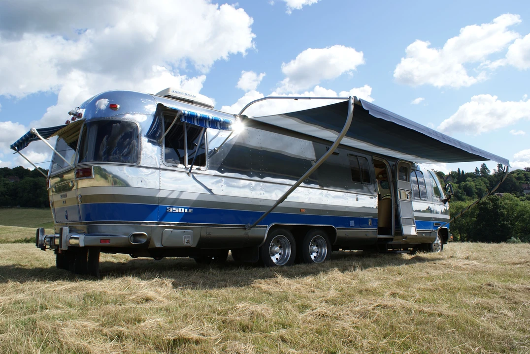 1992 Airstream - Image 3 of 18