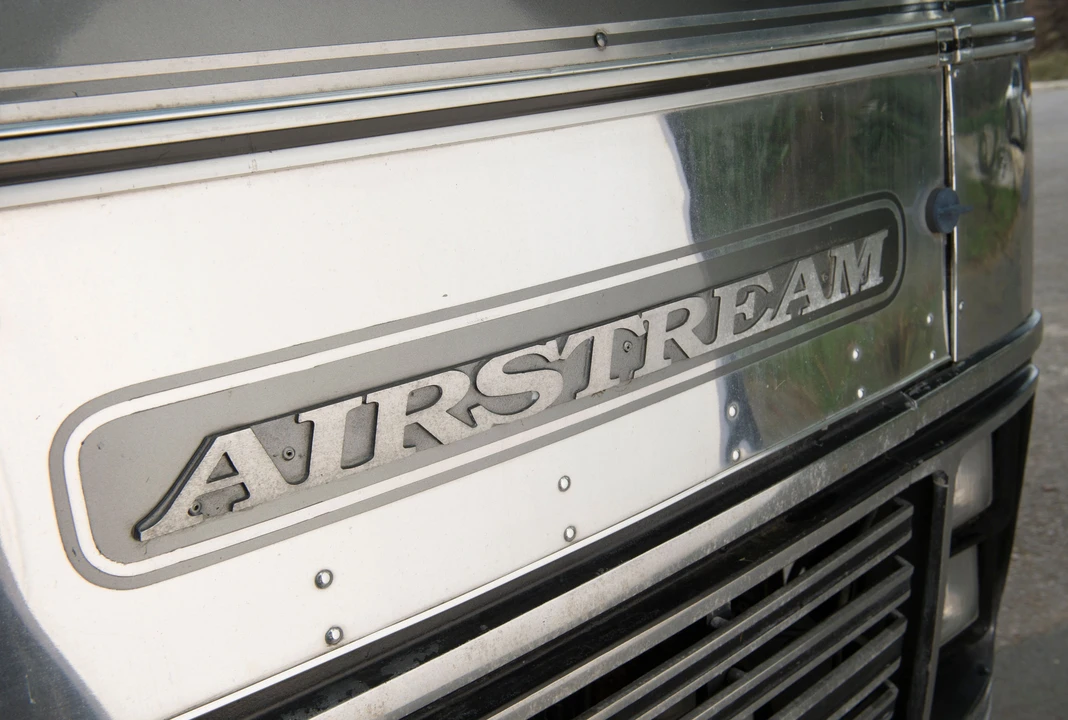 1992 Airstream - Image 3 of 18