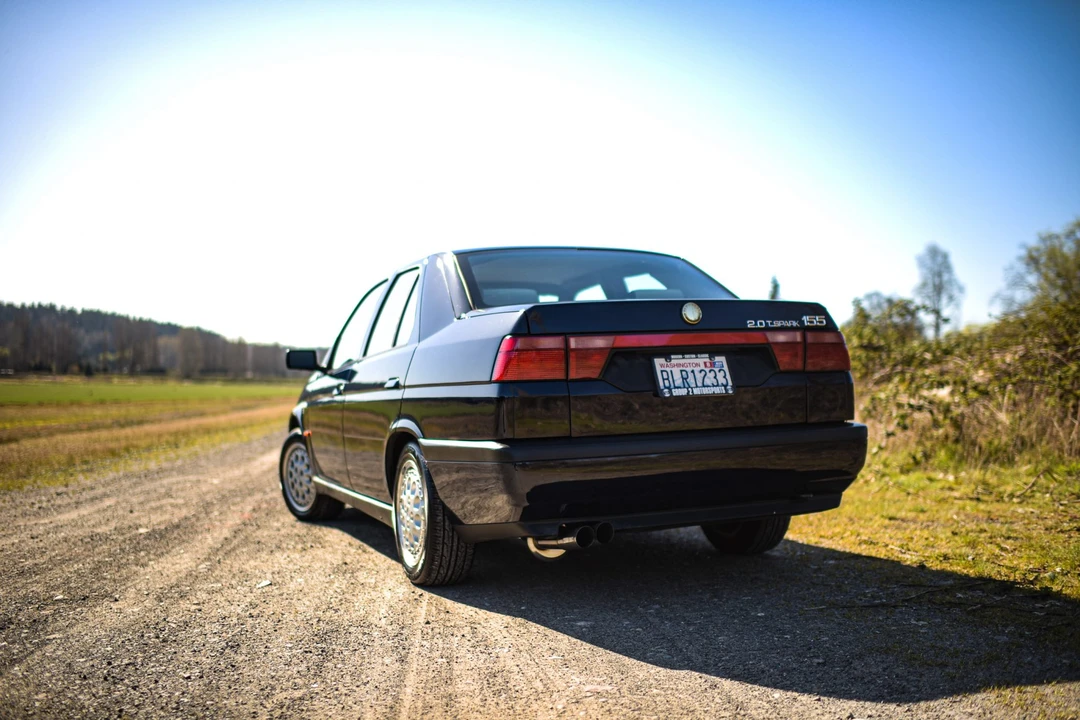 1992 Alfa Romeo 155 - Image 13 of 31