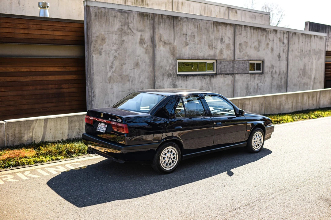 1992 Alfa Romeo 155 - Image 18 of 31