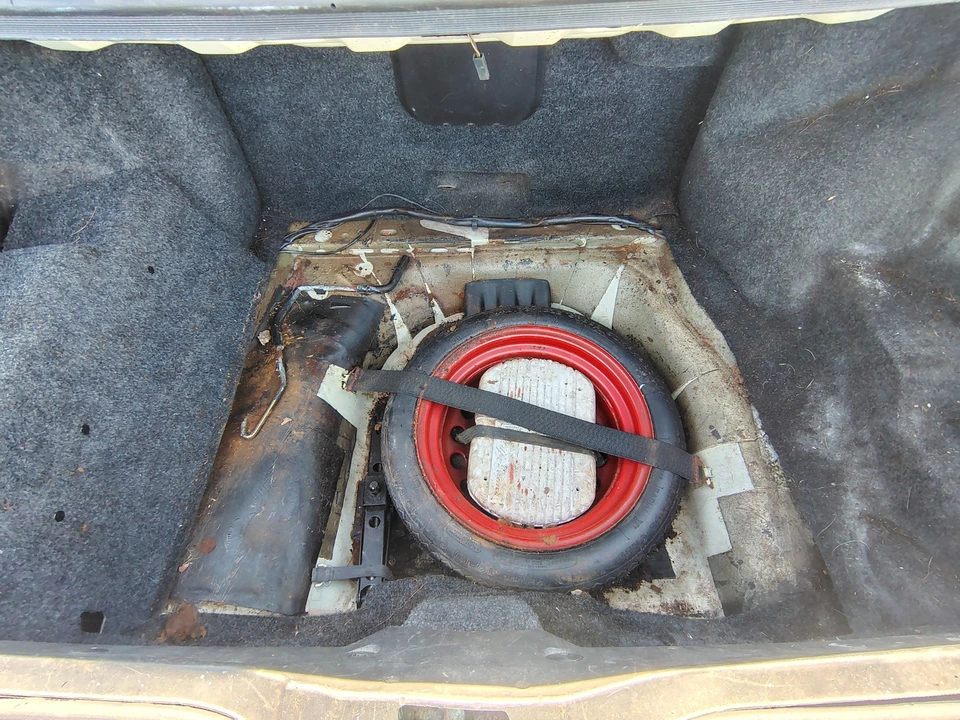 1992 Alfa Romeo 164 - Image 7 of 11