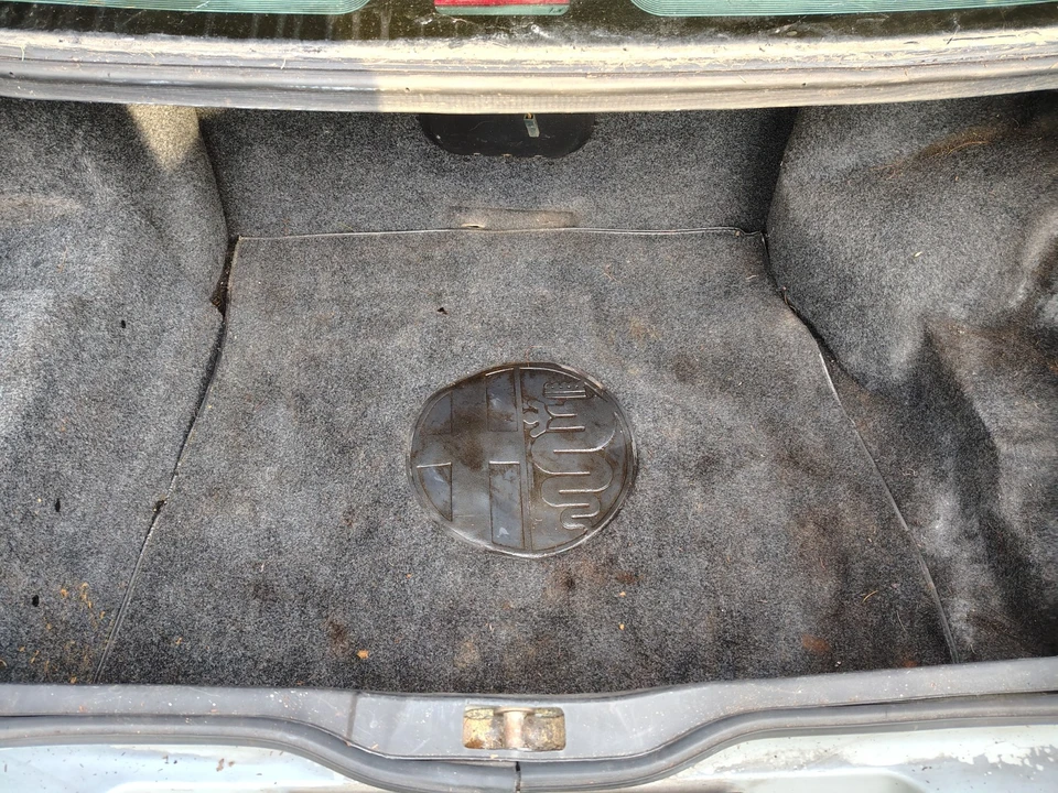 1992 Alfa Romeo 164 - Image 4 of 11