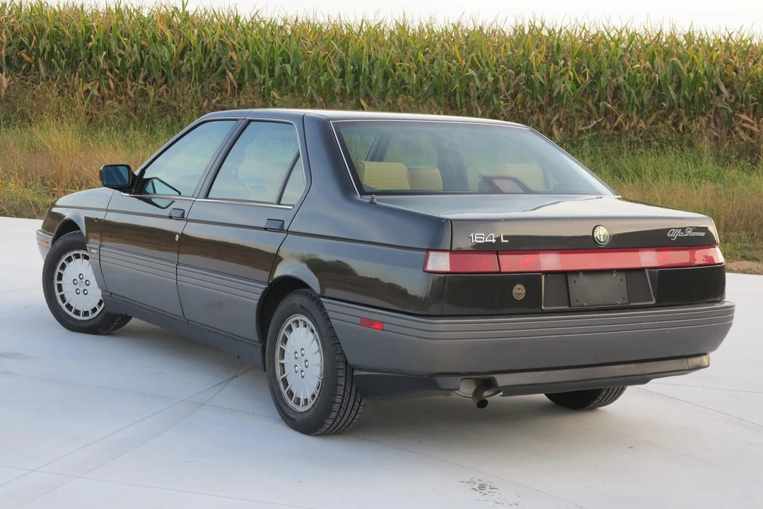 1992 Alfa Romeo 164 - Image 8 of 31