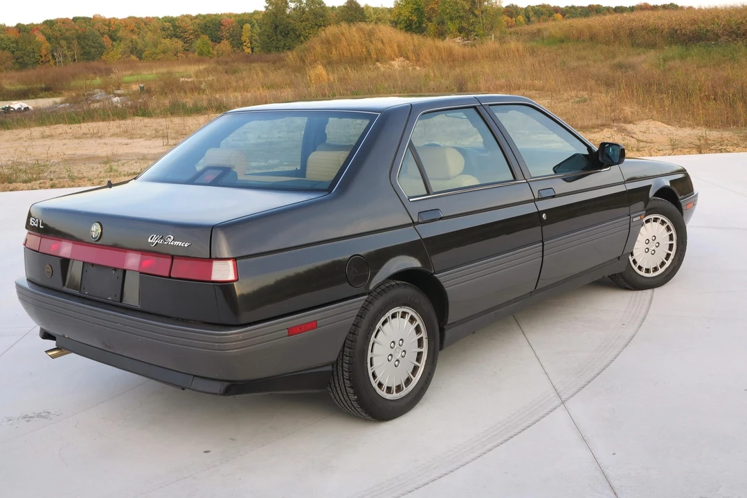 1992 Alfa Romeo 164 - Image 6 of 31