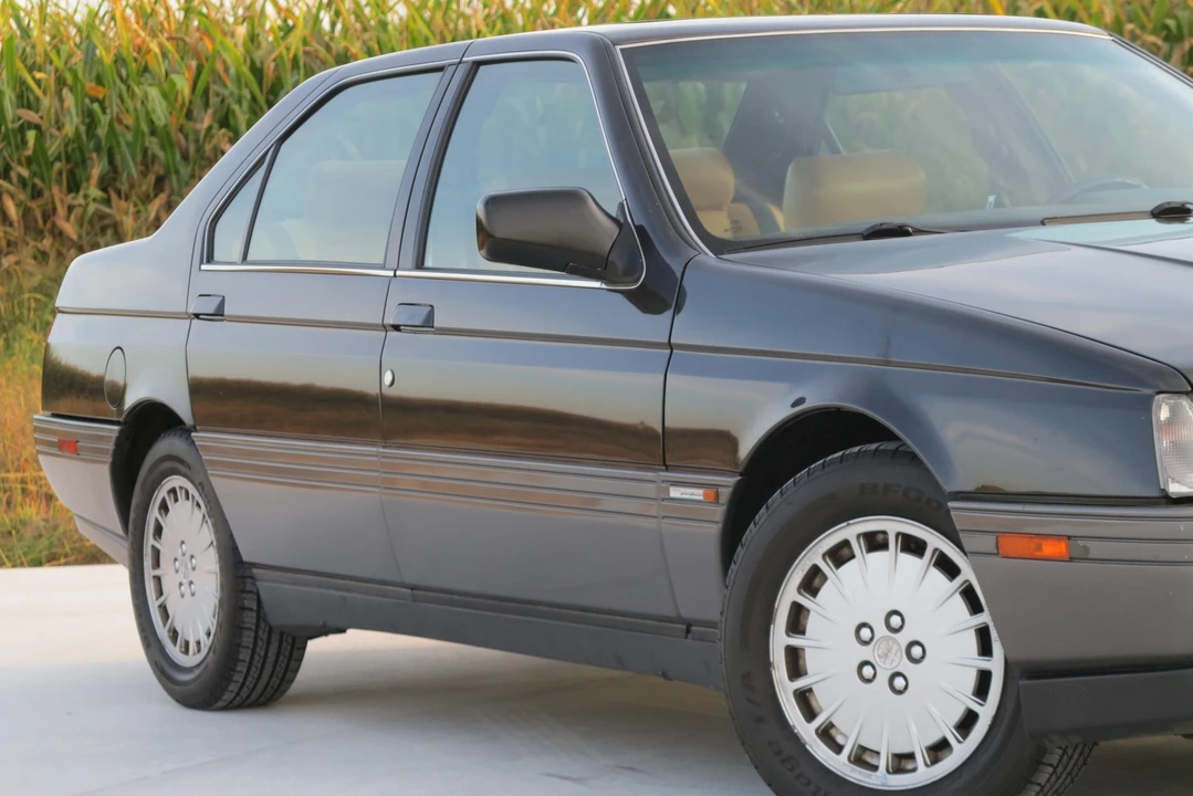 1992 Alfa Romeo 164 - Image 17 of 31