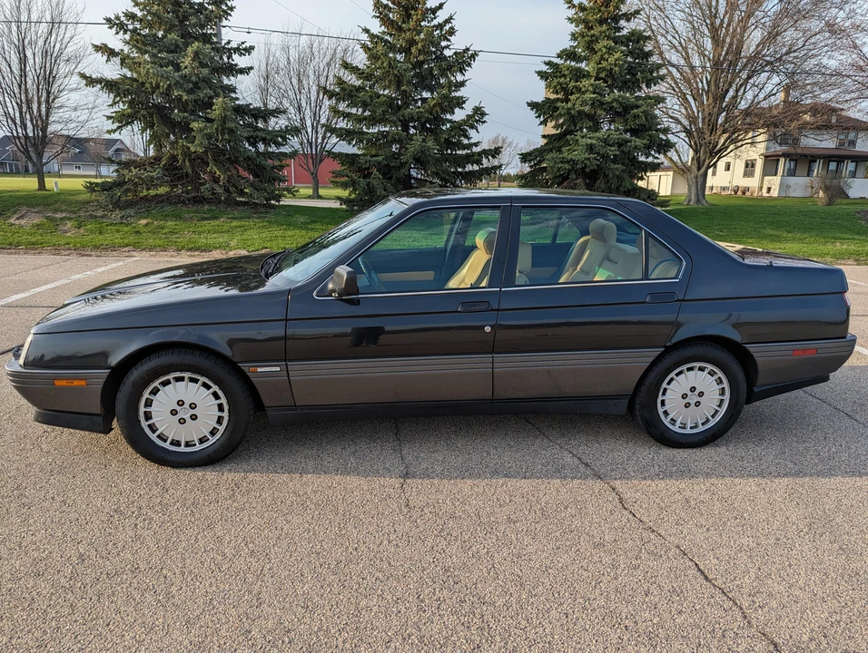 1992 Alfa Romeo 164 - Image 7 of 18