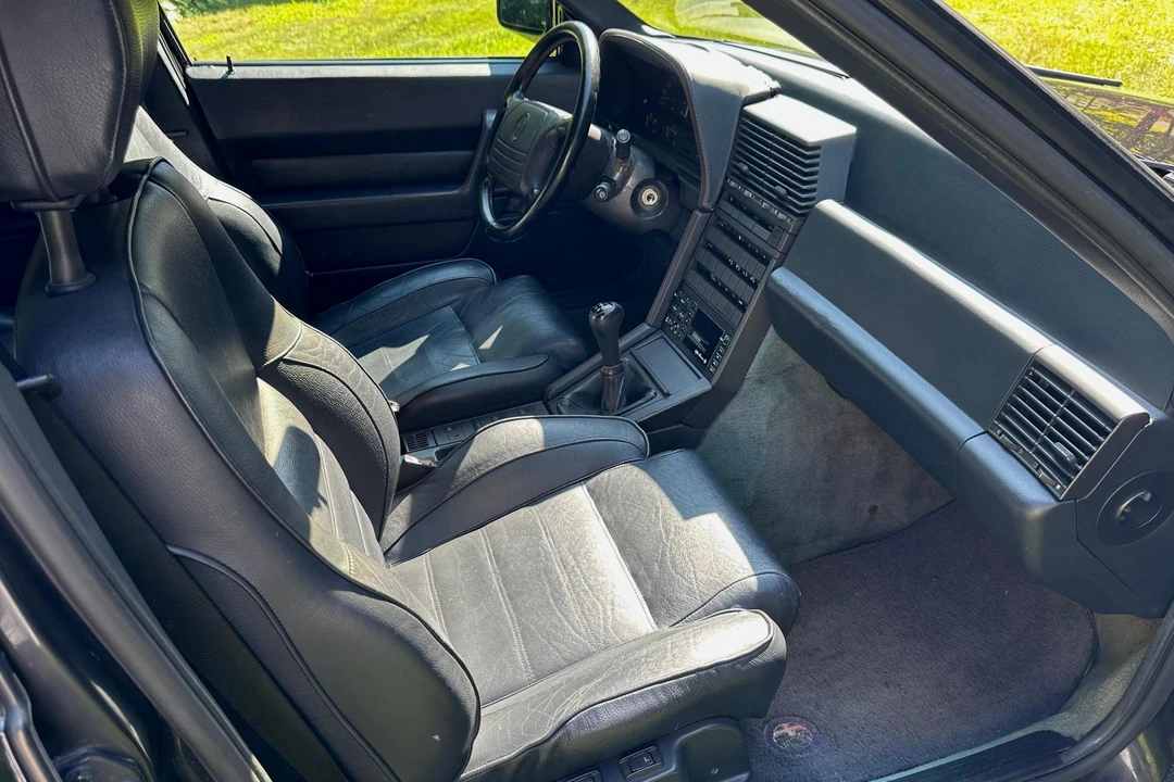 1992 Alfa Romeo 164 Quadrifoglio Verde - Image 18 of 31