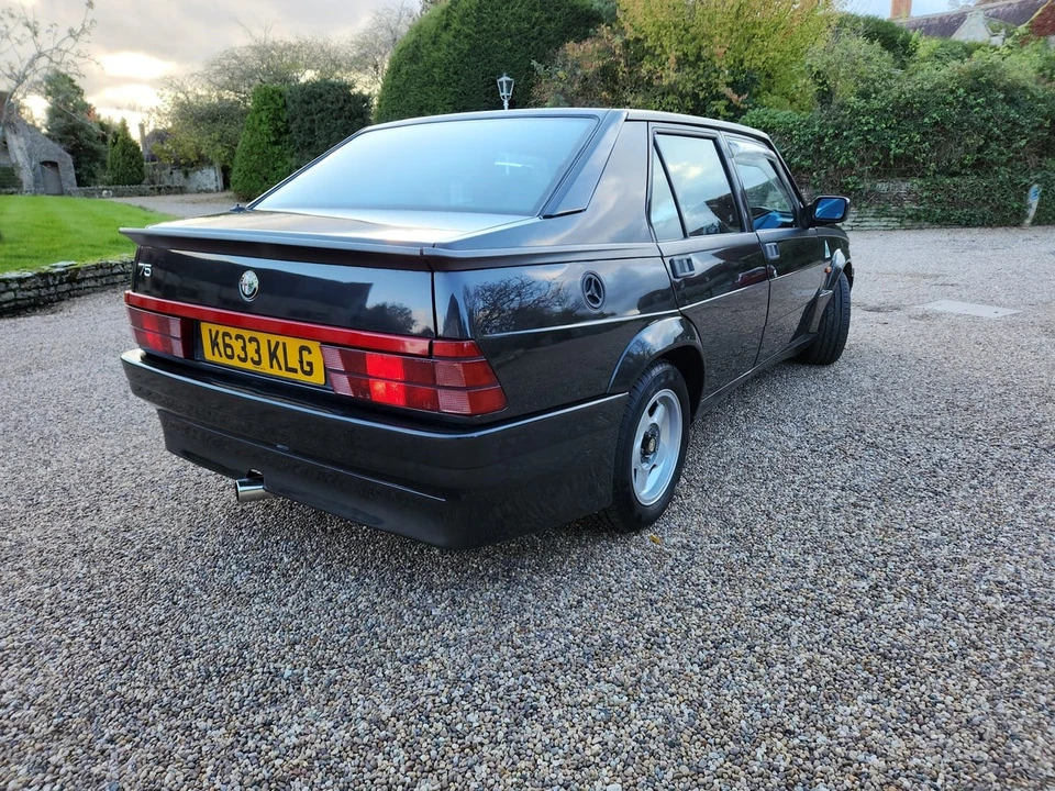 1992 Alfa Romeo 75/Milano - Image 11 of 30