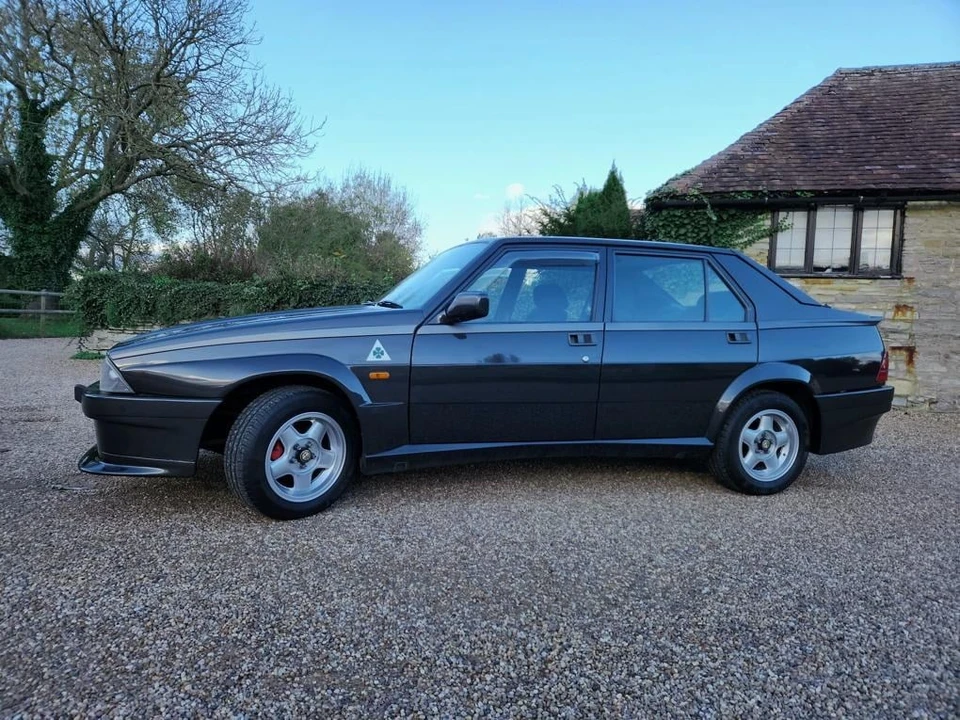 1992 Alfa Romeo 75/Milano - Image 3 of 30