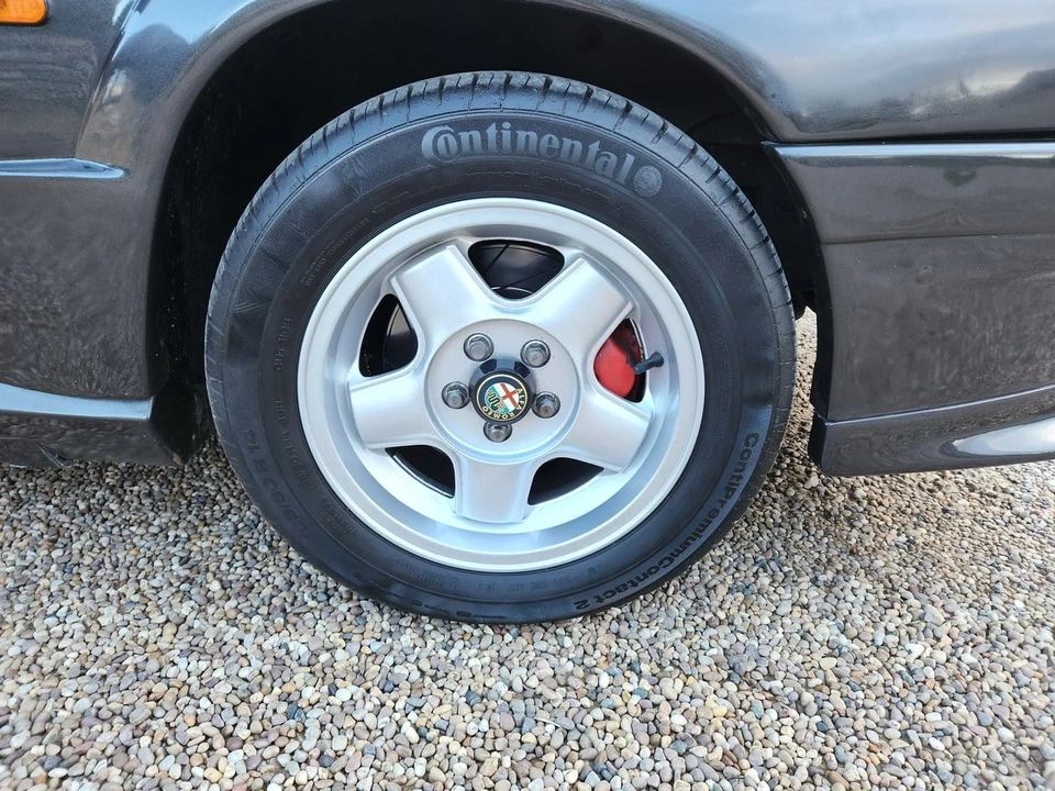 1992 Alfa Romeo 75/Milano - Image 14 of 30