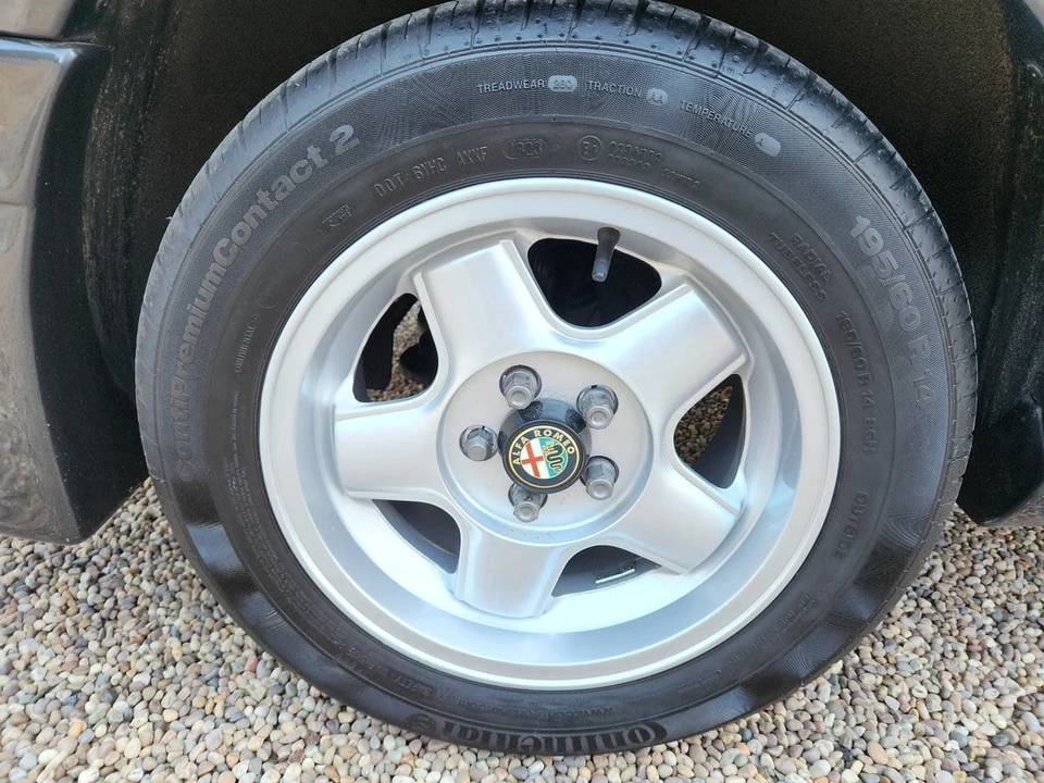 1992 Alfa Romeo 75/Milano - Image 17 of 30