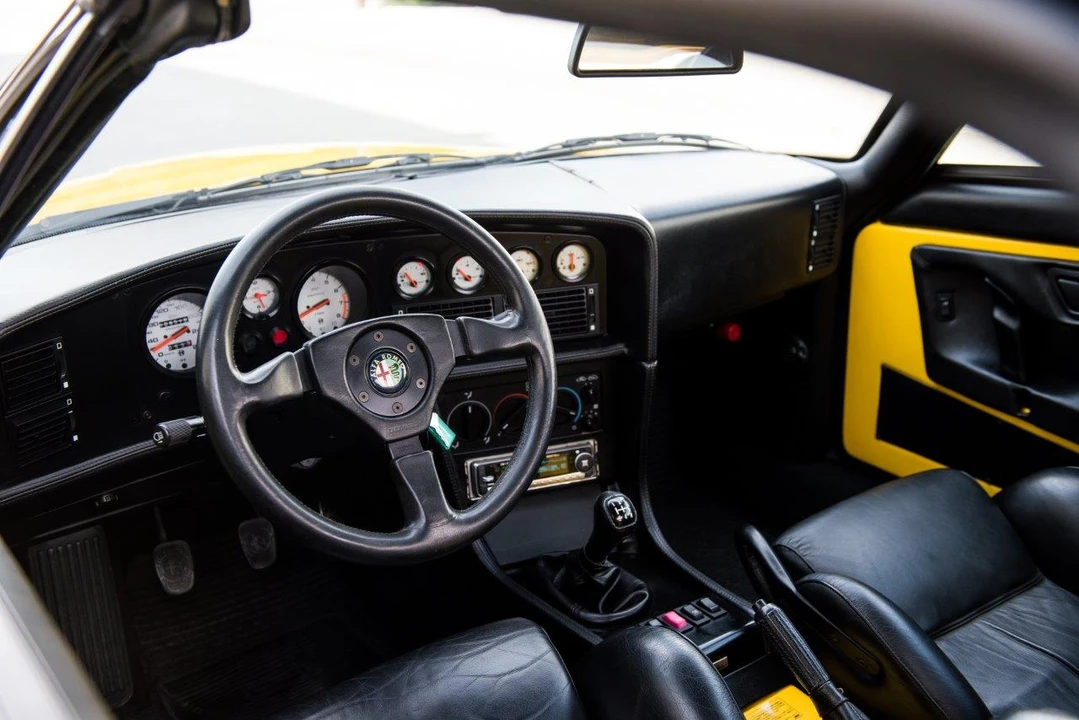 1992 Alfa Romeo RZ - Image 31 of 31