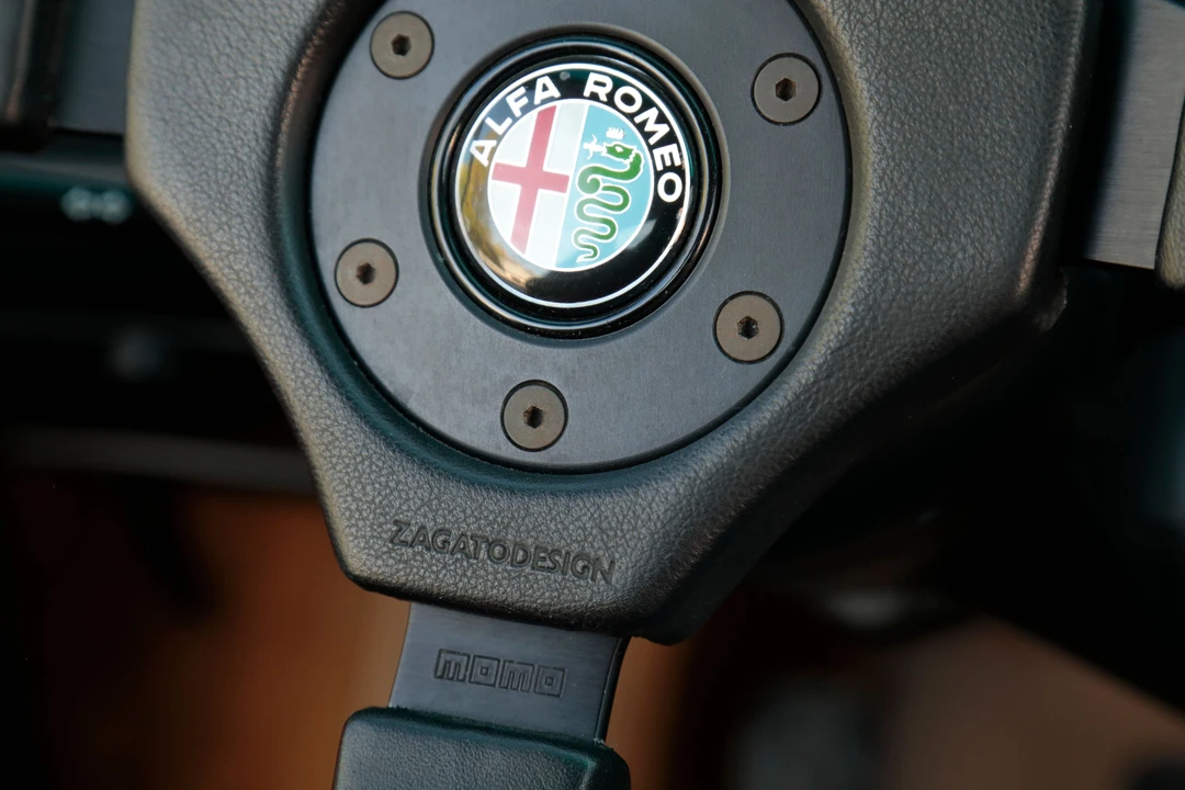 1992 Alfa Romeo SZ - Image 18 of 31