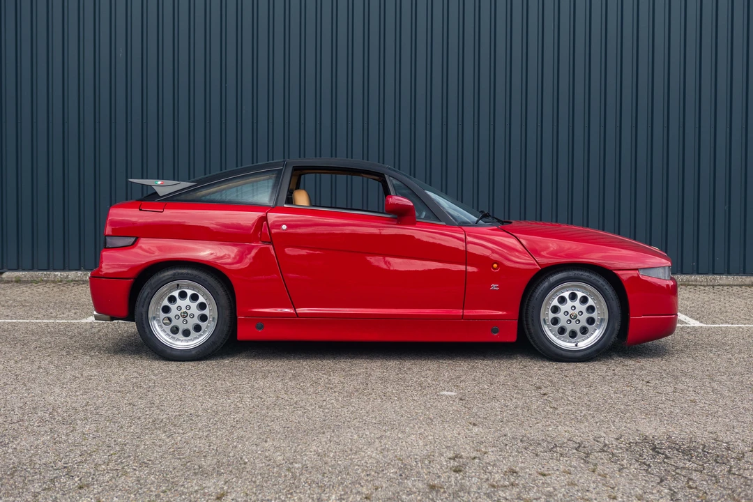 1992 Alfa Romeo SZ - Image 8 of 31