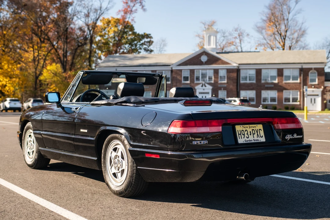 1992 Alfa Romeo Series 4 - Image 14 of 31
