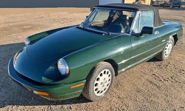 1992 Alfa Romeo Spider Veloce
