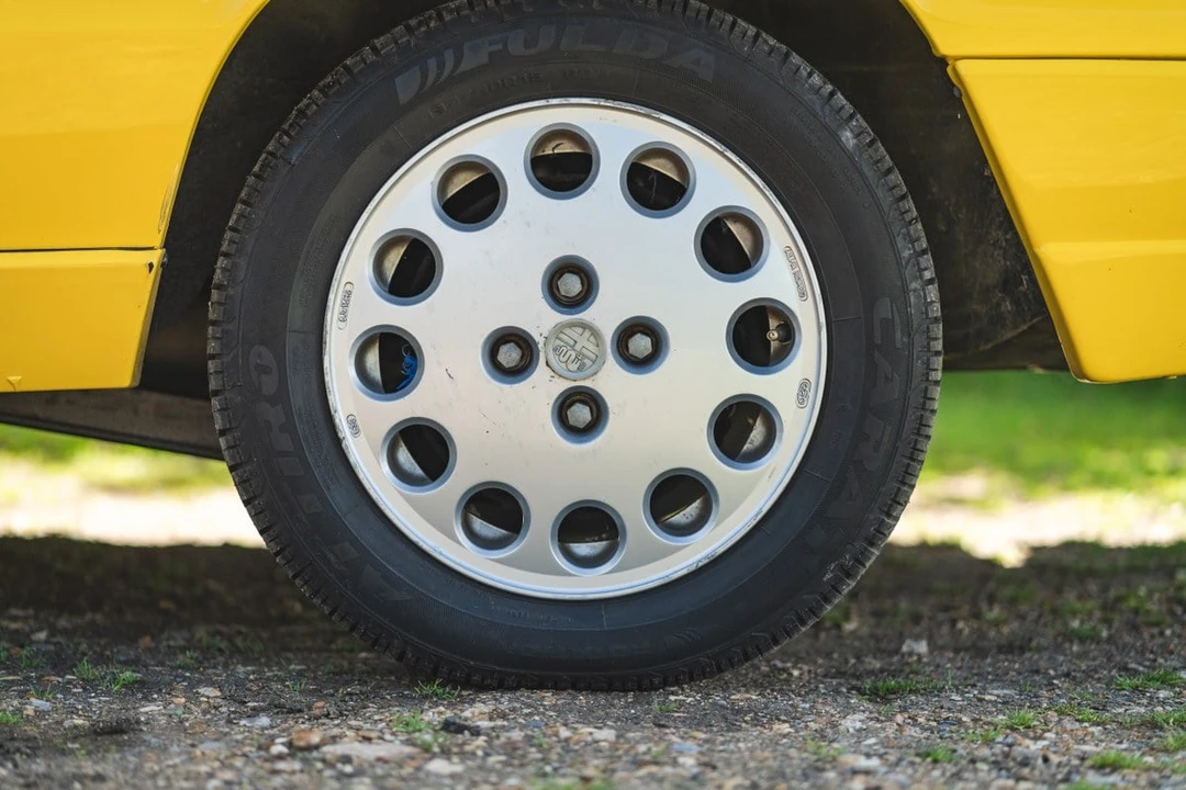 1992 Alfa Romeo Series 4 - Image 16 of 30