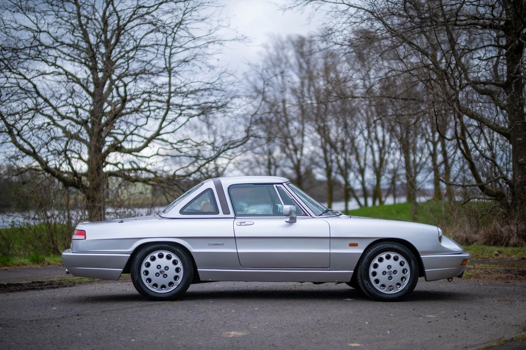 1992 Alfa Romeo Series 4 - Image 13 of 30