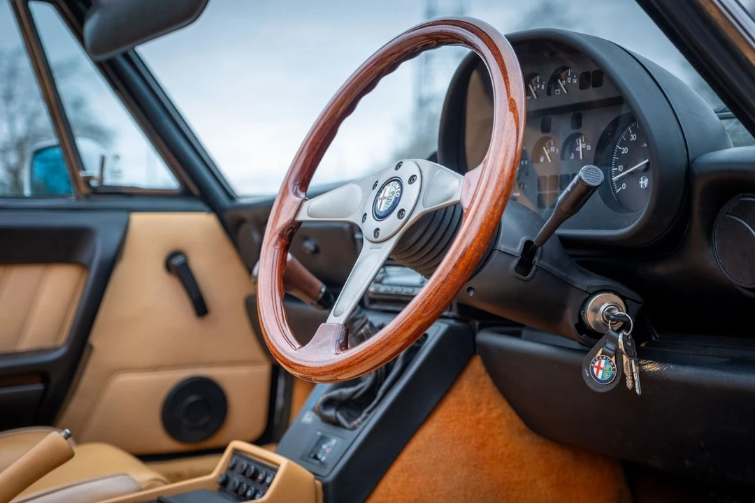1992 Alfa Romeo Series 4 - Image 30 of 30