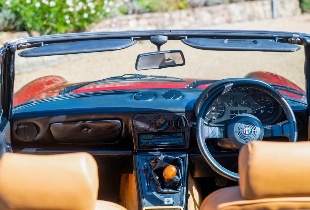 1992 Alfa Romeo Series 4 - Image 30 of 30