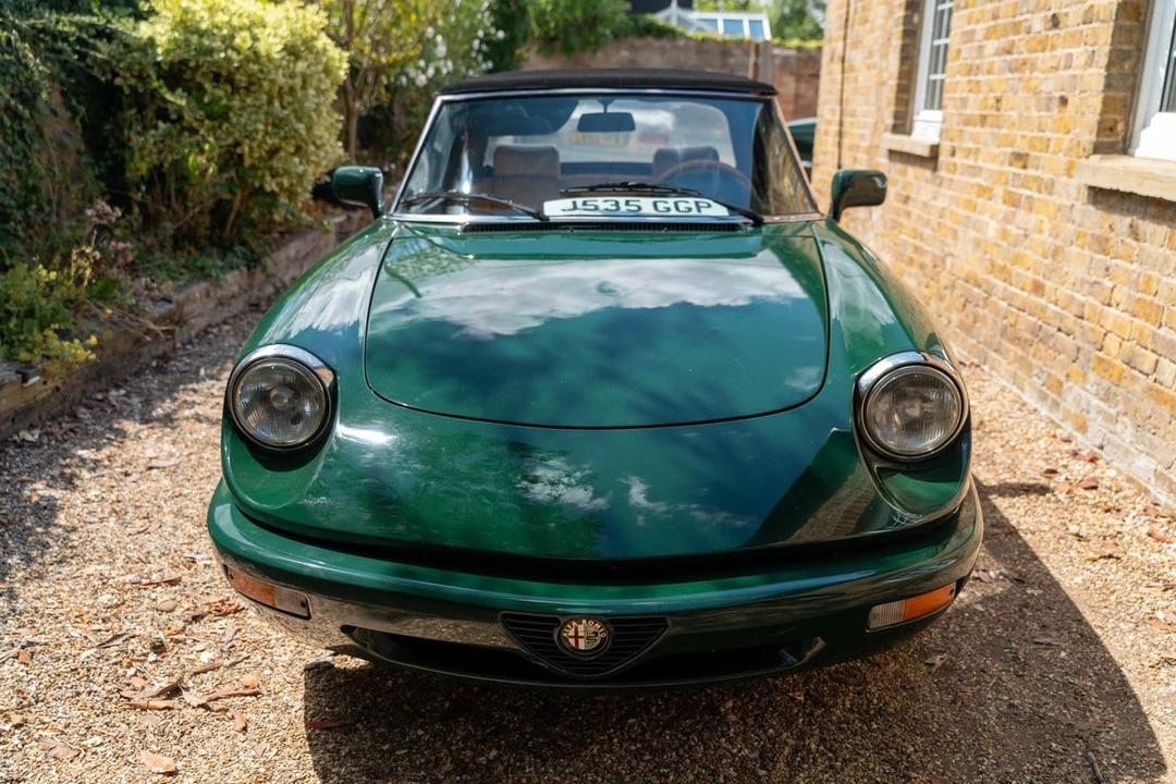 1992 Alfa Romeo Series 4 - Image 2 of 30